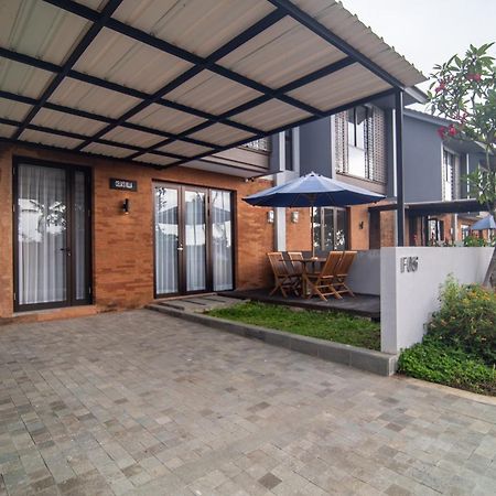 Celia'S Villa Selemadeg Exterior foto